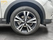 Nissan Qashqai 1.3 DIG-T N-Connecta SUV 5dr Petrol DCT Auto Euro 6 (s/s) (160 ps) 10