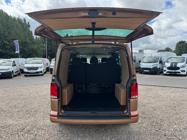 Volkswagen Transporter Crew Cab SWB L1H1 T32 Tdi Kombi Highline Air Con SELECT 9