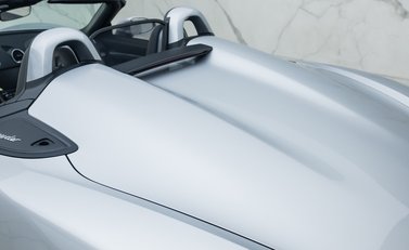 Porsche 718 SPYDER 31