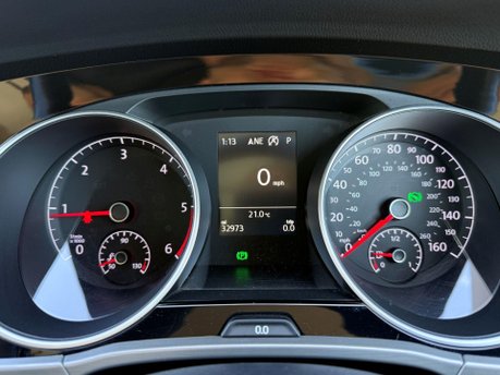 Volkswagen Touran 1.6 TDI BlueMotion Tech SE Family DSG Euro 6 (s/s) 5dr 15