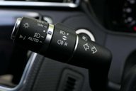 Land Rover Range Rover Velar R-DYNAMIC SE 37