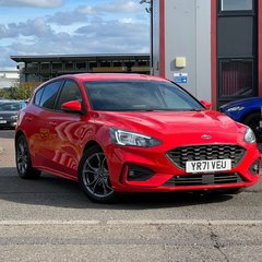 Ford Focus 1.5 EcoBlue ST-Line Hatchback 5dr Diesel Manual Euro 6 (s/s) (120 ps) 6