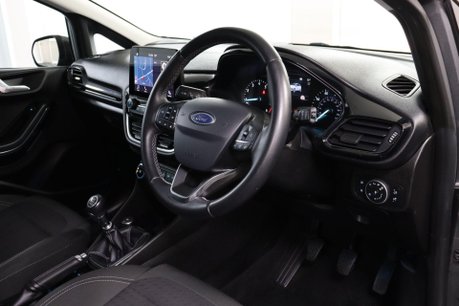Ford Fiesta TITANIUM 5