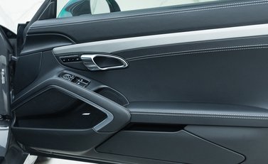 Porsche 911 50th Anniversary Edition (991) 22