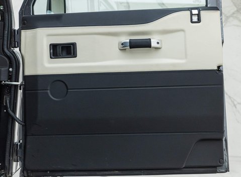 Land Rover Defender 110 Works V8 70th Edition 18