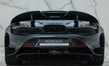 McLaren 765LT Spider 12