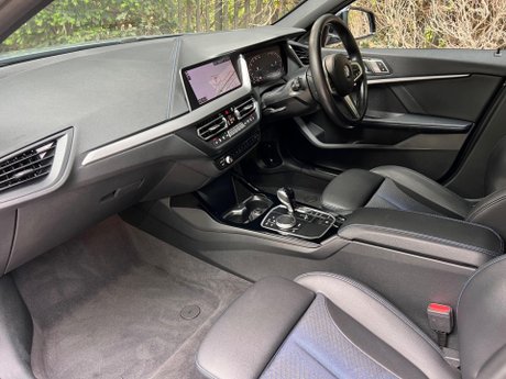 BMW 1 Series 1.5 118i M Sport (LCP) DCT Euro 6 (s/s) 5dr 25