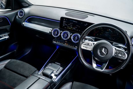 Mercedes-Benz GLB 1.3 GLB 200 AMG Line Premium Plus Night Edition 5dr 32