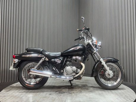 Suzuki Marauder GZ 2006 19K RUNNING CRUISER PROJECT BIKE SPARES OR REPAIR 125CC
