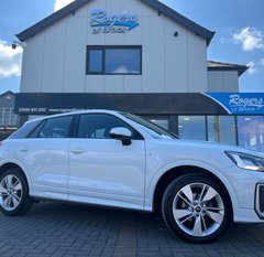 Audi Q2 1.5 TFSI S LINE AUTOMATIC 1
