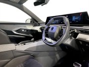 Peugeot 5008 73kWh GT SUV 5dr Electric Auto (210 ps) 1 Owner - Sensors - Bluetooth 12