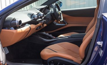 Ferrari 812 Superfast 15