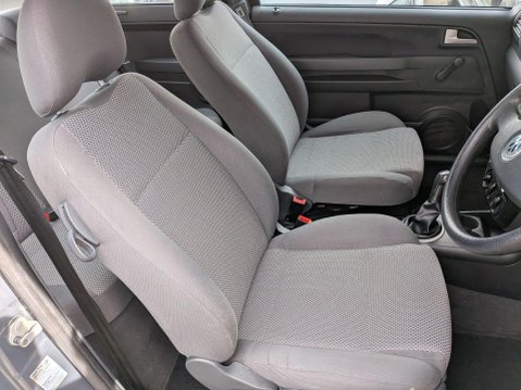 Volkswagen Fox 1.2 6V Urban Fox Euro 4 3dr 9