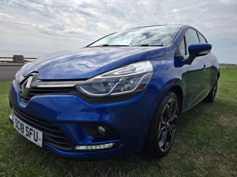 Renault Clio 0.9 TCe Iconic Euro 6 (s/s) 5dr 3