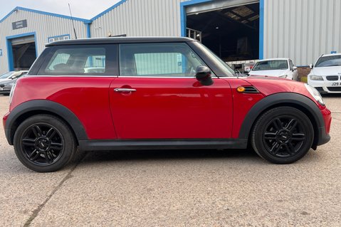 Mini Hatch COOPER D - PART EXCHANGE TO CLEAR -£20 ROAD TAX -MOT SEPT 2027 2