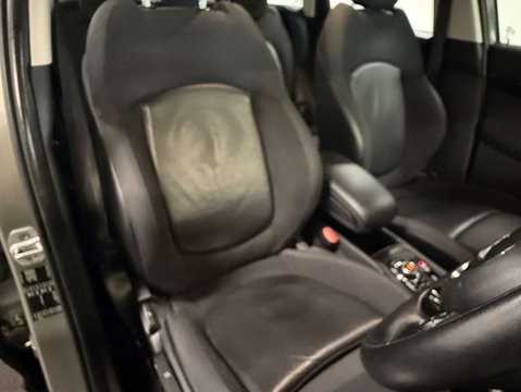 Mini Countryman 1.5 Countryman Cooper Auto 5dr 11