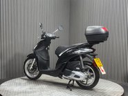 Piaggio Liberty 2021 1 OWNER ONLY 1200 MILES TOP BOX 125CC SCOOTER BIKE 8