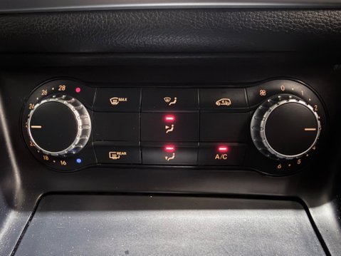 Mercedes-Benz GLA 2.1 GLA220 CDI SE 7G-DCT 4MATIC Euro 6 (s/s) 5dr 25