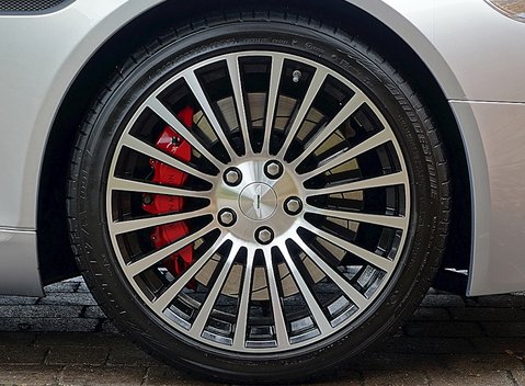 Aston Martin Rapide S 13