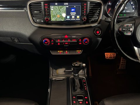 Kia Sorento CRDI KX-3 ISG 15