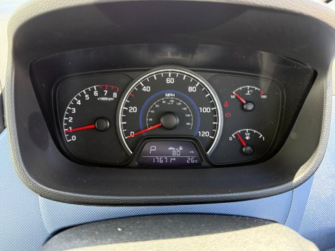 Hyundai i10 SE AUTOMATIC 11