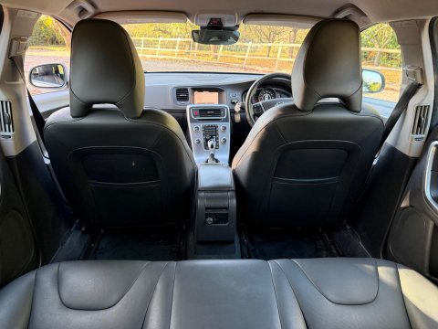 Volvo V60 2.0 T4 SE Nav Auto Euro 6 (s/s) 5dr 30
