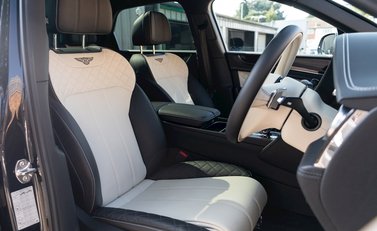 Bentley Bentayga V8 Diesel 12
