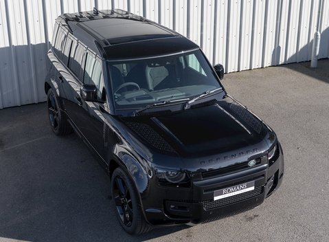 Land Rover Defender 110 V8 8