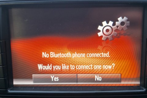 Toyota Yaris VVT-I DESIGN.. 1 PREVIOUS KEEPER.. £35 ROAD TAX.. 8 SERVICES.. 21