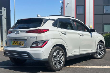 Hyundai KONA 39kWh Premium SUV 5dr Electric Auto (10.5kW Charger) (136 ps) 3