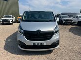 Renault Trafic SWB L1H1 [SOLD CR] Low Roof Black Edition SL28 Air Con Nav Sensors EURO 6 N 3