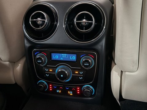 Jaguar XJ D V6 PORTFOLIO 19