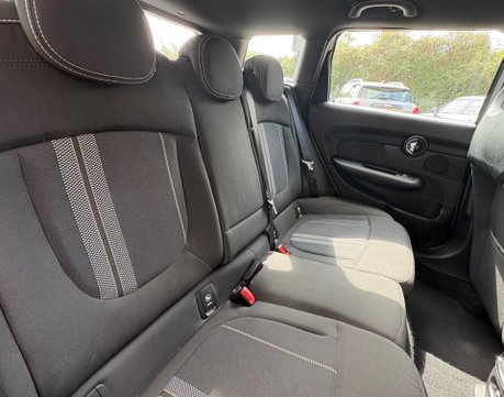 Mini Clubman Cooper 1.5 Petrol Manual Sport Comfort Plus - Navigation - Apple Carplay 5