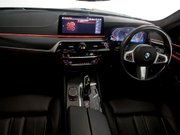 BMW 5 Series 2.0 520d MHT M Sport Touring 5dr Diesel Hybrid Steptronic Euro 6 (s/s) (190 18