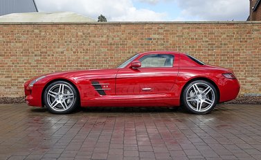 Mercedes-Benz SLS AMG 7