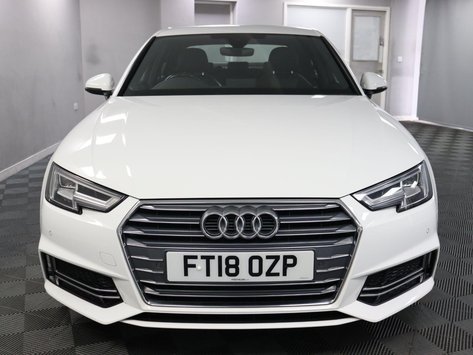 Audi A4 TFSI S LINE