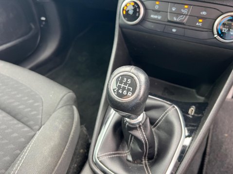Ford Fiesta 1.0T EcoBoost Zetec Euro 6 (s/s) 5dr 32