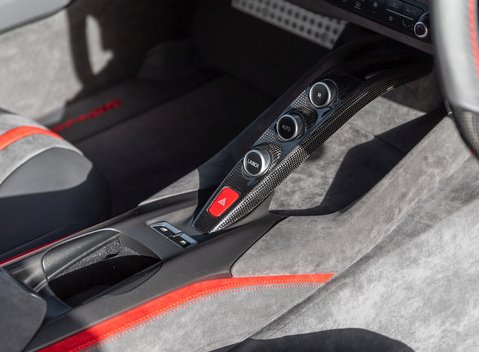 Ferrari 812 Superfast 19