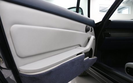 Porsche 993 993 Carrera Coupe - Exquisite Example 35