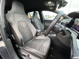 Volkswagen Golf 1.5 Golf R-Line TSI 5dr 68