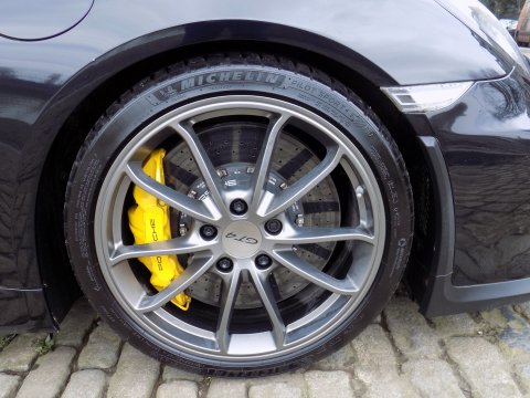 Porsche Cayman GT4 981 3.8 35