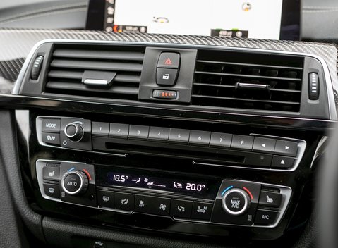 BMW M3 Competition Package 18