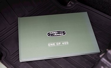 Land Rover Defender 110 Heritage Station Wagon 21