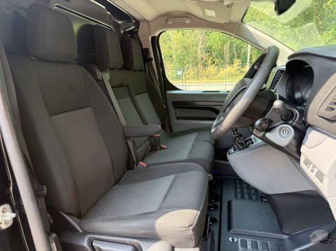 Vauxhall Vivaro L1H1 F2700 SPORTIVE S/S 17