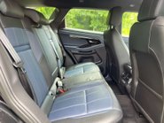 Land Rover Range Rover Evoque 1.5 Range Rover Evoque R-Dynamic SE P300e Auto 4WD 5dr 40