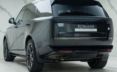 Land Rover Range Rover P615 SV LWB 11
