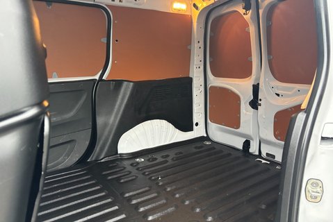Toyota Proace City L1 Design 100 ps EAT8 Automatic Panel Van 12