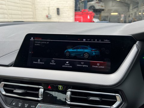 BMW 2 Series 1.5 218i M Sport Saloon 4dr Petrol DCT Euro 6 (s/s) (140 ps) 44