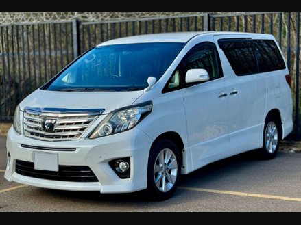 Toyota Alphard V6 4WD TOWBAR