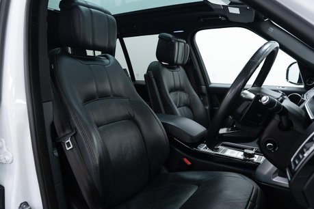 Land Rover Range Rover 4.4 SD V8 Vogue SE SUV 5dr Diesel Auto 4WD Euro 6 (s/s) (339 ps) 28